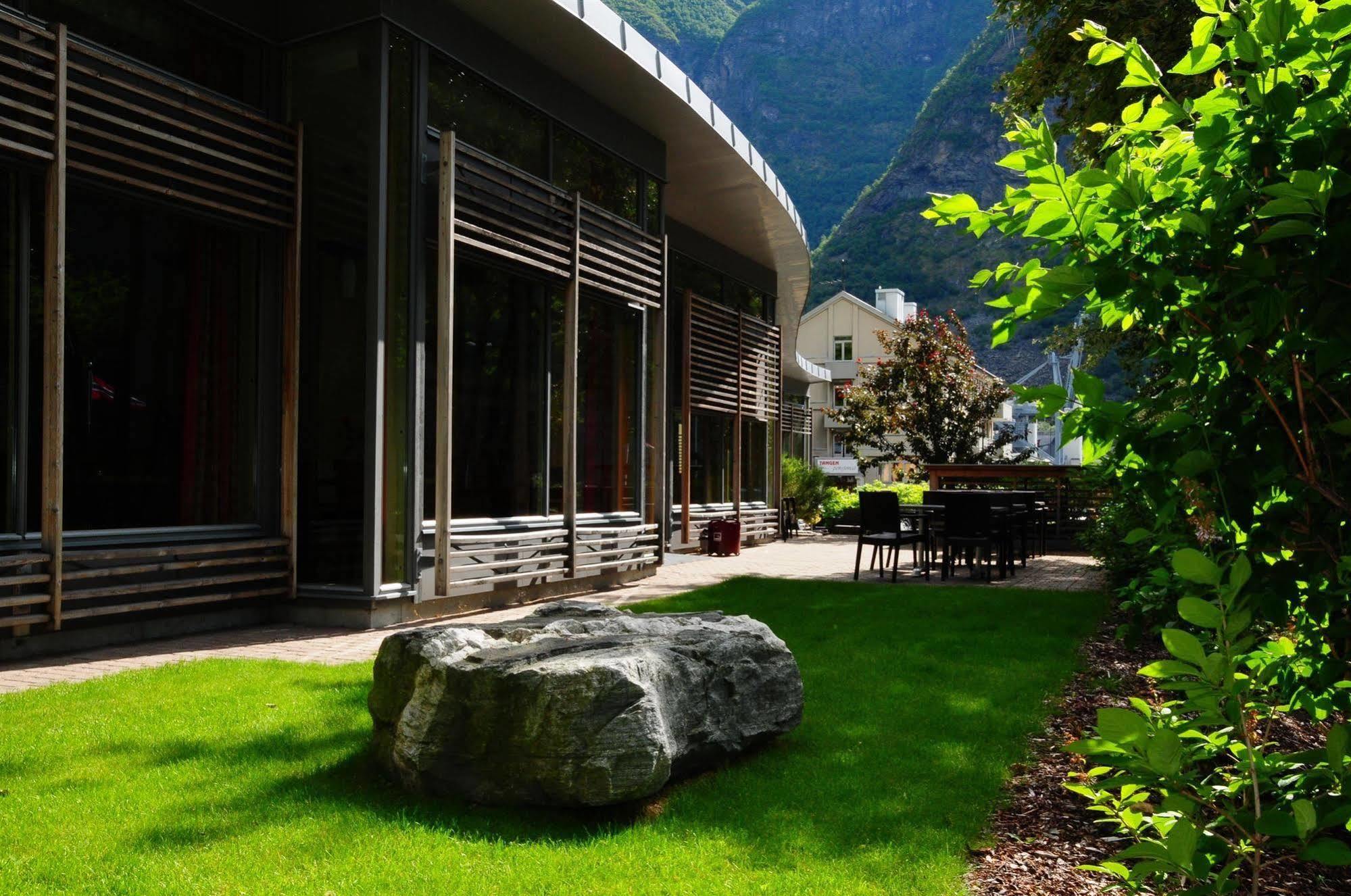 Klingenberg Hotel - Ardal Årdalstangen Exterior photo